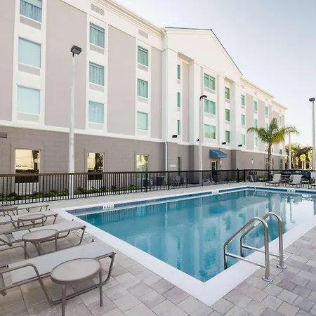 Hampton Inn & Suites Orlando Near Seaworld